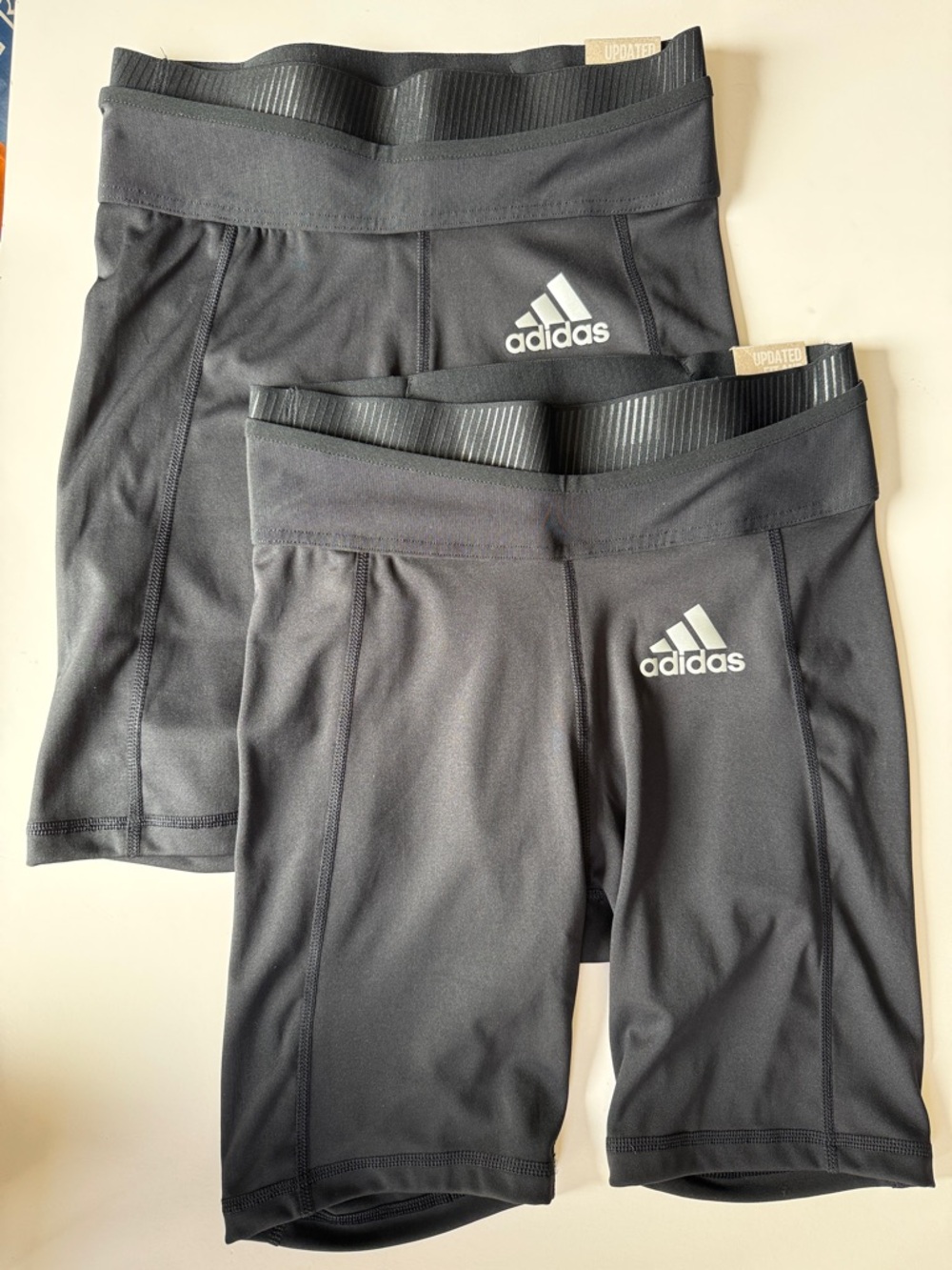 3 inch Tight Pantalon 3” adidas Black mid-rise Bike Shorts with White Logo